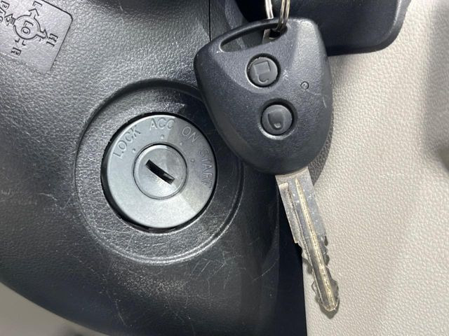 �y�L�[���X�z�������ꂽ�ꏊ����ł��{�^����Ńh�A�̊J���E�{�����ł���̂łƂ��Ă��֗�!�h�A�̌�������ɏ������邱�Ƃ�����܂����