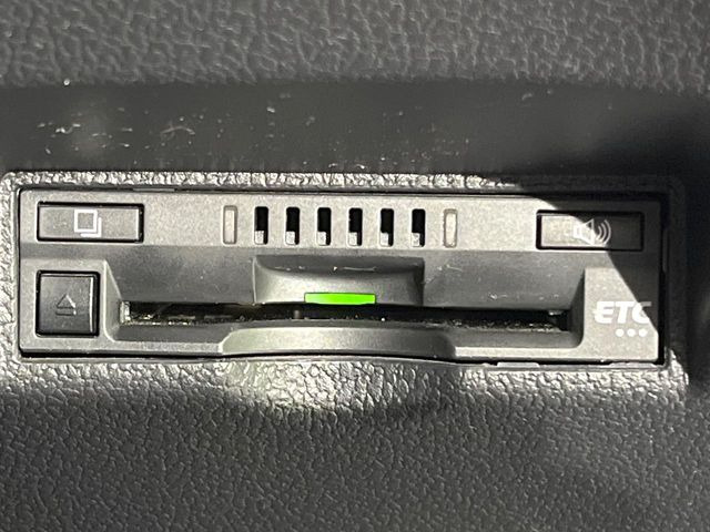 【ETC】高速道路の料金所をストレスなく通過!話題のスポットやサービスエリアに多い「スマートIC」利用時は必須のアイテムです。当店でセットアップを実施、ご納車当日からすぐにご利用いただけます!