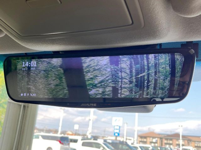 �y�f�W�^���C���i�[�~���[�z��Ȃ̑傫�ȉו��⓯��҂Ō�����m�F���Â炢���ł����S!�J�������B�e�����ԗ�����̉f�������[���~���[���ɕ\���B�N���A�Ȏ��E�ŏ󋵂̊m�F���\�ł�!