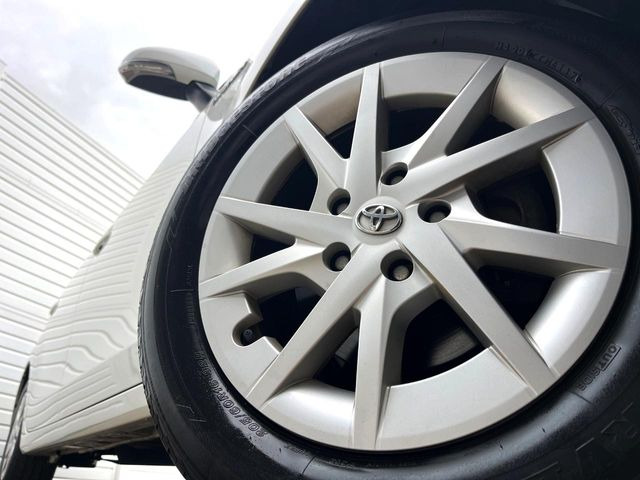 �y����16�C���`�A���~�z�C�[���z�O�ςɃ}�b�`���������A���~�z�C�[���𑕒����Ă���܂��B�e��ЊO�A���~�z�C�[����A�X�^�b�h���X�^�C�����戵�����Ă���܂��B���񂲑��k����������