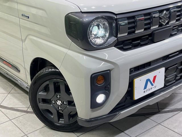 �yLED�w�b�h���C�g�z���V����ԑ��s�����ǍD�Ȏ��E���m�ۂ����S���ĉ^�]�ł��鍂�P�xLED�w�b�h���C�g�𑕔�!�_�����x�������A����d�͂��}�����Ă��܂��B