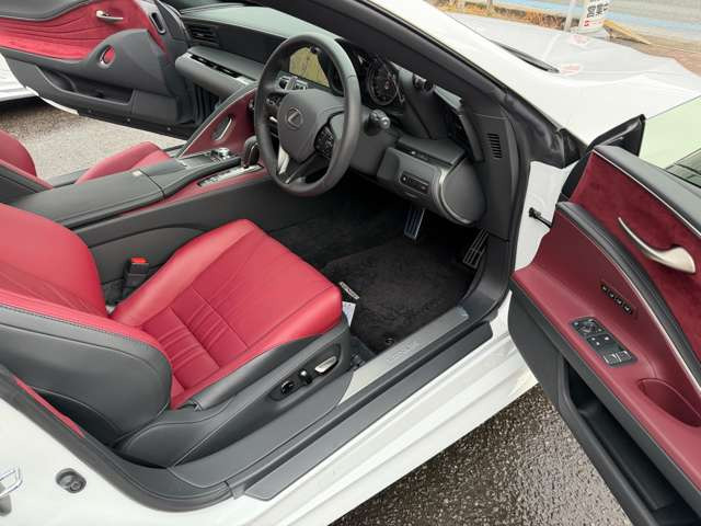 ���N�T�XLC�v���~�A���T�E���h�E�u���b�N&�_�[�N���[�Y�c�[�g�[���C���e���A�B