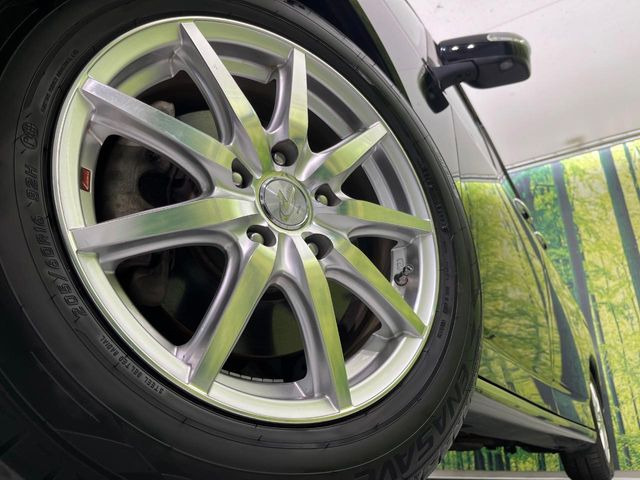 �y16�C���`�A���~�z�C�[���z�O�ςɃ}�b�`�����A���~�z�C�[���𑕒����Ă���܂��B�e��A���~�z�C�[����A�X�^�b�h���X�^�C�����戵�����Ă���܂��B���񂲑��k����������