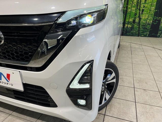 �yLED�w�b�h���C�g�z���V����ԑ��s�����ǍD�Ȏ��E���m�ۂ����S���ĉ^�]�ł��鍂�P�xLED�w�b�h���C�g�𑕔�!�_�����x�������A����d�͂��}�����Ă��܂��B