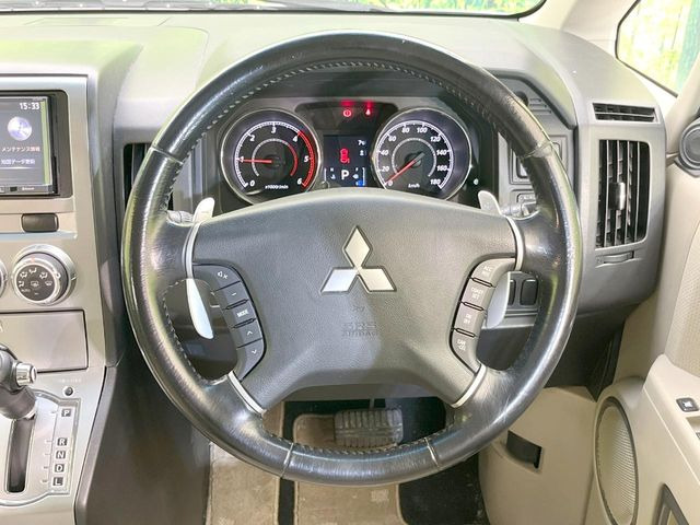 �y�X�e�A�����O�X�C�b�`�z�^�]���A�O������ڐ������炷���ƂȂ��A�I�[�f�B�I���̑��삪�\�ȕ֗��@�\!���S&���K�ȃh���C�u�����o���Ă���܂���