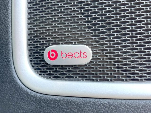 ��beats�T�E���h�V�X�e��:�Ԏ했�ɍœK�ȃ`���[�j���O���{�����ABeats Audio�v���~�A���T�E���h�V�X�e���𓋍ځB�d�����̂��鉹�y�����y���݂��������܂��B