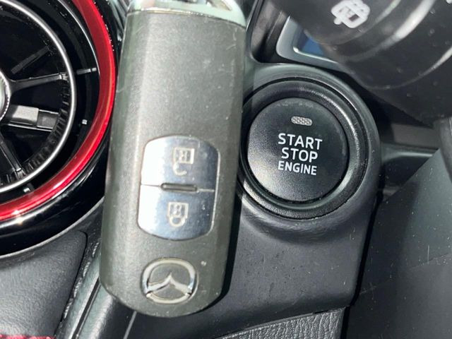 �y�A�h�o���X�g�L�[�z�J�o����|�P�b�g�ɓ��ꂽ�܂܂ł��h�A�̎{���E�������\�ȃX�}�[�g�L�[�𑕔��B�G���W���̃I���E�I�t�����J�M�����o���K�v����������Ƃ��Ă��֗��ł���