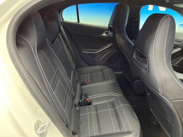 ���㕔���Ȃ��C�ɂȂ�悤�ȃL�Y�E�����ւ��蓙�A�傫�ȃ_���[�W�͂Ȃ��A�ǍD�ȏ�Ԃł��B