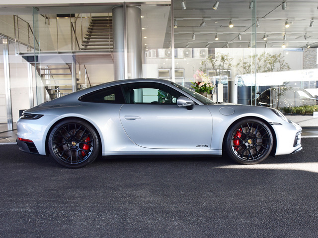 911カレラ GTS PDK