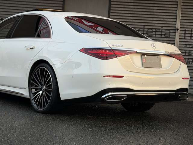 ���[�_�[�Z�[�t�e�B�[�E�T�C�h�u���C���h�X�|�b�g�E���[���L�[�v�A�V�X�g�B