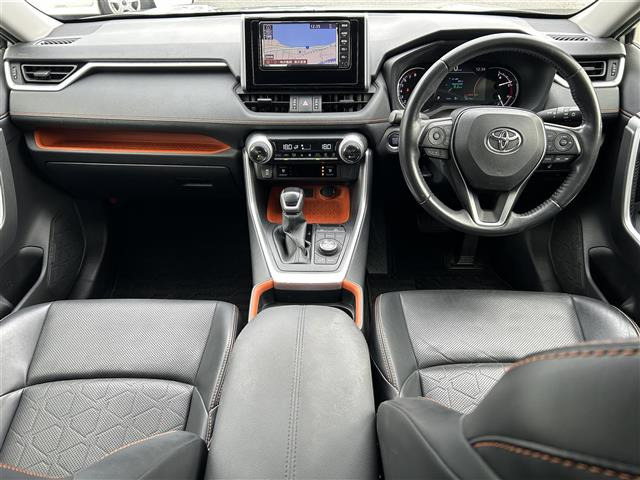 RAV42.0 アドベンチャー 4WD