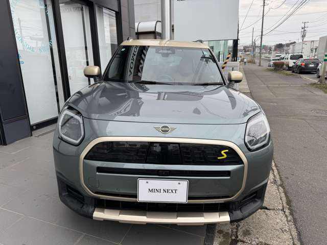 ミニカントリーマンSE ALL4 4WD