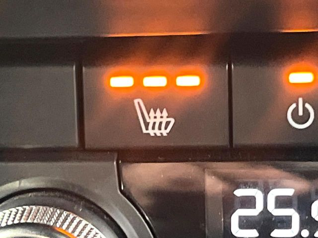 �y�V�[�g�q�[�^�[�z�������ɏd�󂷂�V�[�g�q�[�^�[!�G�A�R����葁�����܂��Ă����̂Ŋ�����̐l�����S�ł��ˁ�G�A�R���̉����͊������邩����A�Ƃ������ɂ����������߂ł��B