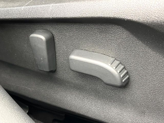 �y�p���[�V�[�g�z�X�C�b�`��ŊȒP�ɃV�[�g�̔��������\!�d��������͂�����܂���!���K�ȃV�[�g�|�W�V�����ɃZ�b�g���āA���K�ȃh���C�u�����y���݂��������B