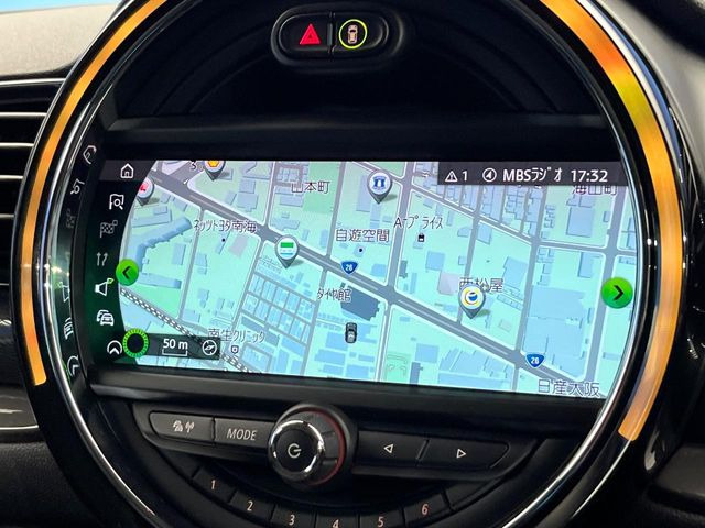 �������i�r:��̊��̂���i�r�́A����������ԓ������o���Ă���܂��B�I�[�f�B�I�@�\���[�����Ă���܂��̂ŁA�^�]�����y���߂܂���