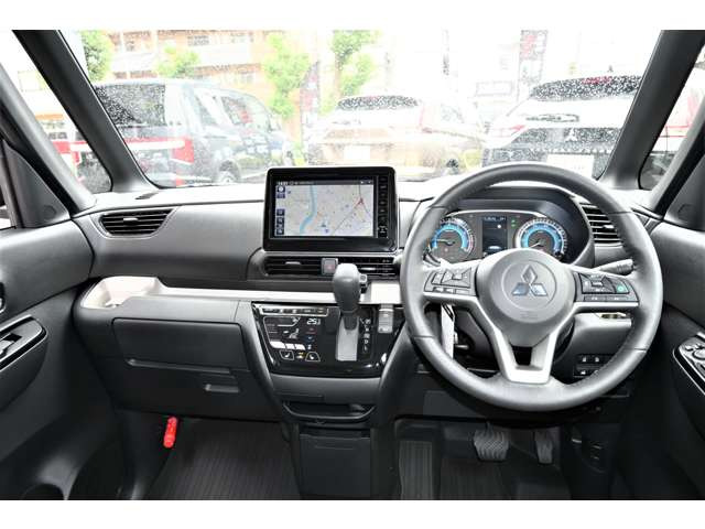 デリカミニG プレミアム リミテッド エディション