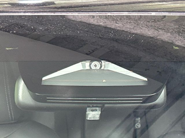 �y�g���^�Z�[�t�e�B�Z���X�z���s���ɑO���̎ԗ�����F�����A�Փ˂������Ȏ��͌x��ƃu���[�L�ŏՓˉ���Ɣ�Q�y�����A�V�X�g�B�����S�Ƀh���C�u�����y���݂��������܂��B