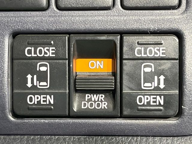 ヴォクシー2.0 ZS 煌II