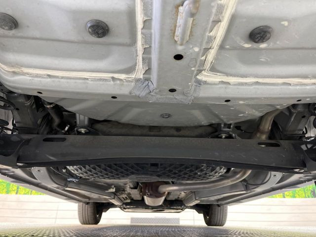 下回りがきれいなうちに、防錆加工の施工がオススメ。降雪地域はもちろん、沿岸部にお住いの方や、趣味でマリン・ウィンタースポーツをされる方にご好評いただいております。