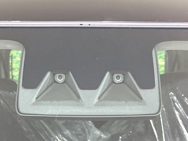 �y�X�}�[�g�A�V�X�g�z���s���ɑO���̎ԗ�����F�����A�Փ˂������Ȏ��͌x��ƃu���[�L�ŏՓˉ���Ɣ�Q�y�����A�V�X�g�B�����S�Ƀh���C�u�����y���݂��������܂��B