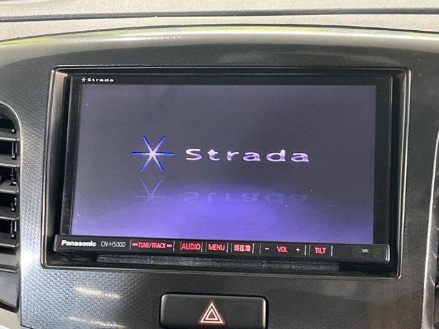 �y�i�r�Q�[�V�����z�g���₷���i�r�ŖړI�n�܂ł�������ē����Ă���܂��B�e��I�[�f�B�I�Đ��@�\���[�����Ă���A���Ԃ̉^�]������Ɋy�����Ȃ�܂�!!