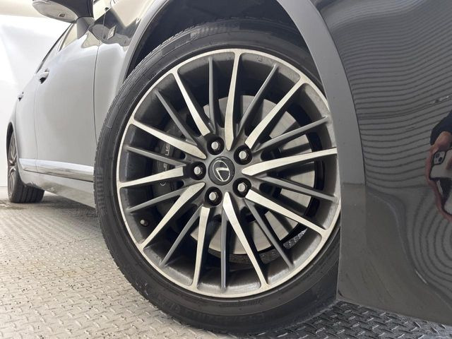 �y����19�C���`�A���~�z�C�[���z�O�ςɃ}�b�`���������A���~�z�C�[���𑕒����Ă���܂��B�e��ЊO�A���~�z�C�[����A�X�^�b�h���X�^�C�����戵�����Ă���܂��B���񂲑��k����������