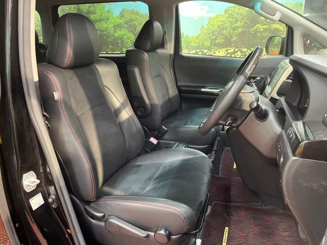 �y�n�[�t���U�[�V�[�g�z�������ƍ���S�n�𗼗������l�C�̃V�[�g���w�ʁE���ʂ̃t�@�u���b�N�f�ނ́A�ʋC���̗ǂ��⊊��ɂ����ɗD��Ă��܂��B�C���╞���ɍ��E���ꂸ���K�ɂ���肢�������܂��B