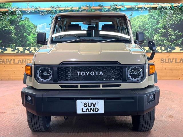 ���Ђł́A�S�ԁw�C�����Ȃ��x�̂��Ԃ̂ݎ�舵���Ă���܂��B��C�o�C���[�ɂ�錵�I�����d����̌�A���Ɍ�̎ԗ��`�F�b�N���s���A�l�N�X�e�[�W���F�肵�����i���Ȓ��ÎԂ����񋟂��Ă���܂��B