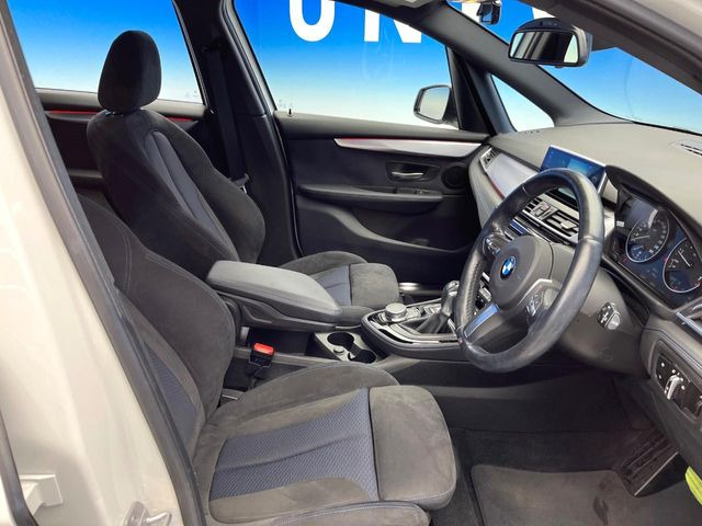 ���V�[�g�̎g�p��:�j��E�ւ�������Ȃ��A�����̒ʂ肫�ꂢ�ȏ�Ԃ��ێ����Ă���܂��B�܂��A�����N���[�j���O�E�R�[�e�B���O�����p�����������܂��B