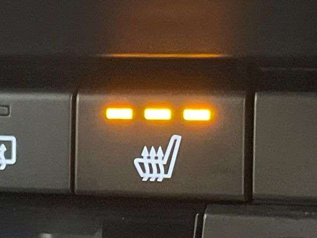 �y�V�[�g�q�[�^�[�z�������ɏd�󂷂�V�[�g�q�[�^�[!�G�A�R����葁�����܂��Ă���܂�!�G�A�R���̉����͊������邩����A�Ƃ������ɂ����������߂ł��B