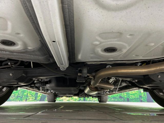 下回りがきれいなうちに、防錆加工の施工がオススメ。降雪地域はもちろん、沿岸部にお住いの方や、趣味でマリン・ウィンタースポーツをされる方にご好評いただいております。