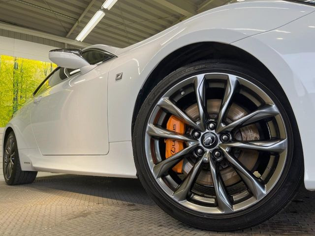 �y����19�C���`�A���~�z�C�[���z�O�ςɃ}�b�`���������A���~�z�C�[���𑕒����Ă���܂��B�e��ЊO�A���~�z�C�[����A�X�^�b�h���X�^�C�����戵�����Ă���܂��B���񂲑��k����������