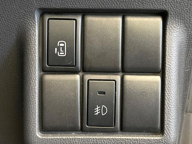 �y�p���[�X���C�h�h�A�z�X�}�[�g�L�[��^�]�Ȃ̃X�C�b�`�ŃX���C�h�h�A�̊J���\���d��������͂����ăh�A���J����K�v�������A���������q�l�ł��A�d���ו��������Ă��鎞�����N�ɊJ���߂ł��܂���