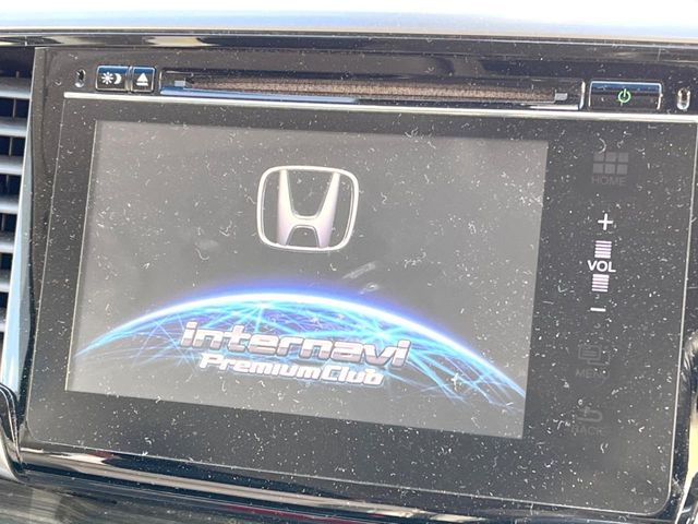 �y�����i�r�z�l�C�̏����i�r�𑕔����Ă���܂��B�i�r�̎g���₷���͂������A�I�[�f�B�I�@�\���[��!�L�����v�◷�s�͂������A�ʋ΂┃�����ȂǕ��i�̃h���C�u���y�����Ȃ�͂���