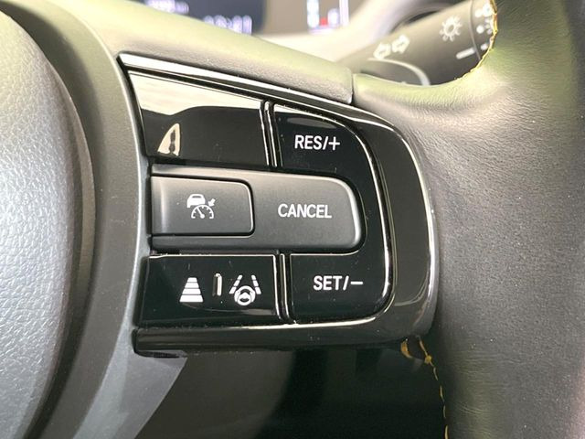 �y�A�_�v�e�B�u�N���[�Y�R���g���[���z�������H�ł̒��������s���y��!!�����ő��x��ۂN���[�Y�R���g���[�����A�Փˌy���V�X�e���ƘA�g���A�O���̎ԗ������m���ĎԊԂ�ۂ悤�ɑ��x���߂��Ă���܂�!!