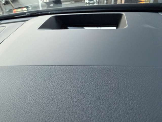 �w�b�h�A�b�v�f�B�X�v���C(�t�����g�K���X�ɉ^�]�ɕK�v�ȏ�񂪉f���o����܂�)