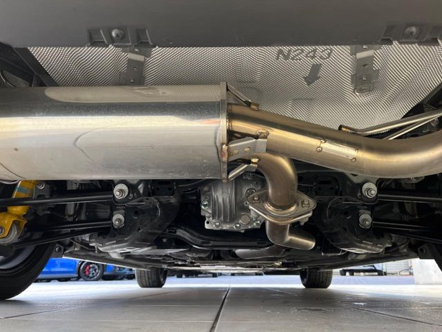 ����肪���ꂢ�Ȃ����ɁA�h�K���H�̎{�H���I�X�X���B�~��n��͂������A���ݕ��ɂ��Z���̕���A��Ń}�����E�E�B���^�[�X�|�[�c���������ɂ��D�]���������Ă���܂��B