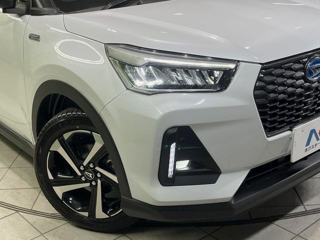 �y�V�[�P���V�����^�[�������v�t��LED�w�b�h���C�g�z�l�C�́w�����E�B���J�[�x�t����LED�w�b�h���C�g�𑕔��􍂋����͂������A�_�����͑��݊������Ղ�ő��Ԃ�����F������₷�����S�ł��B