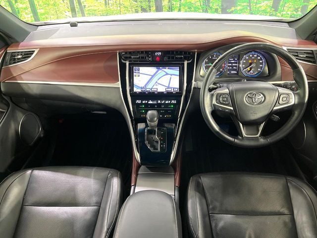 ハリアー2.0 プレミアム メタル アンド レザーパッケージ