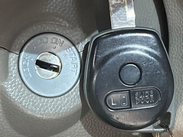 �y�L�[���X�z�������ꂽ�ꏊ����ł��{�^����Ńh�A�̊J���E�{�����ł���̂łƂ��Ă��֗�!�h�A�̌�������ɏ������邱�Ƃ�����܂����