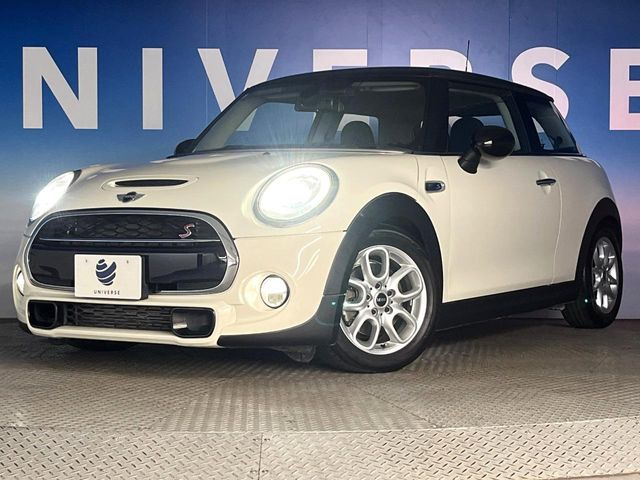 ��LED�w�b�h���C�g:��ԑ��s�����ǍD�Ȏ��E���m�ۂ����S���ĉ^�]�ł��鍂�P�xLED�w�b�h���C�g�𑕔�!�_�����x�������A����d�͂��}�����Ă��܂��B