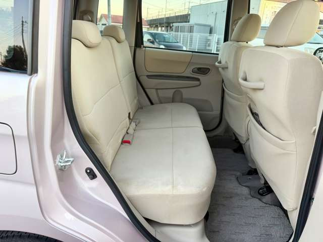 ���X�͍s�c�����R���̊��ˌ����_�̋߂��ɓX�܂��������܂��B���Ԃł��A�N�Z�X���₷���ꏊ�Ɍ�����܂��B�d�Ԃł��z���̍ۂ��Ŋ���JR���������w�܂ł��}���ɎQ��܂��B���C�y�ɂ��₢���킹������!