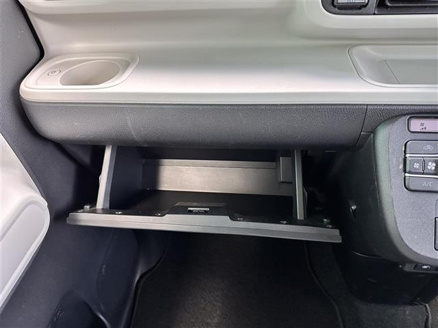 ムーヴキャンバスストライプス G