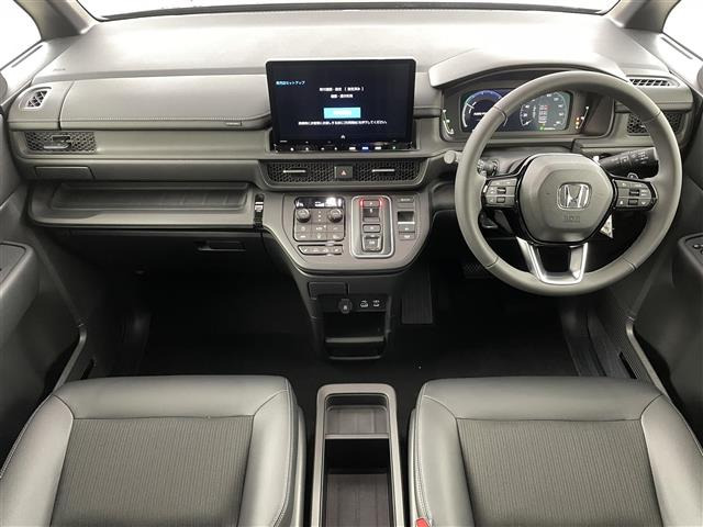 ステップワゴン2.0 e:HEV スパーダ