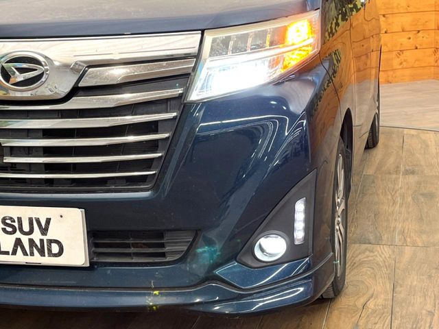 �yLED�w�b�h���C�g�z���V����ԑ��s�����ǍD�Ȏ��E���m�ۂ����S���ĉ^�]�ł��鍂�P�xLED�w�b�h���C�g�𑕔�!�_�����x�������A����d�͂��}�����Ă��܂��B