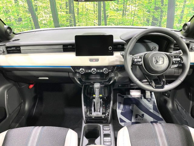 ヴェゼル1.5 e:HEV Z プレイパッケージ