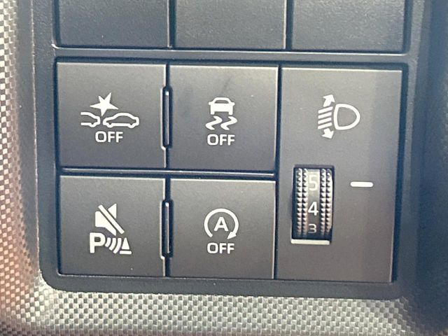 �y�X�}�[�g�A�V�X�g�z���s���ɑO���̎ԗ�����F�����A�Փ˂������Ȏ��͌x��ƃu���[�L�ŏՓˉ���Ɣ�Q�y�����A�V�X�g�B�����S�Ƀh���C�u�����y���݂��������܂��B