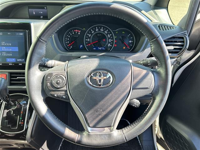 ヴォクシー2.0 ZS 煌II