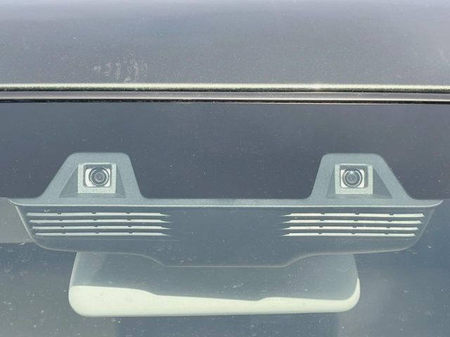 �y�X�}�[�g�A�V�X�g�z���s���ɑO���̎ԗ�����F�����A�Փ˂������Ȏ��͌x��ƃu���[�L�ŏՓˉ���Ɣ�Q�y�����A�V�X�g�B�����S�Ƀh���C�u�����y���݂��������܂��B