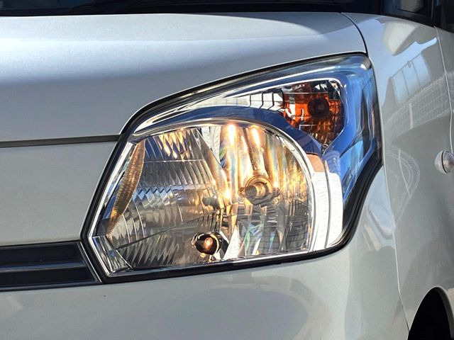 ���w�b�h���C�g��e�[�������v&�A���~�z�C�[�����̊e��R�[�e�B���O���I�X�X�����Ă���܂��B�{�H��̃����e�i���X�͐��􂢂�����OK��